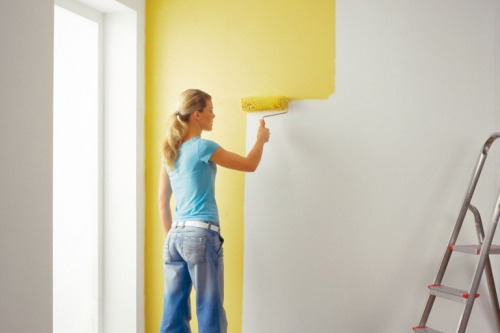 Как самому покрасить стены?